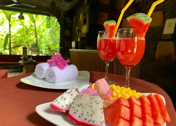Resort Petit Temple & 4*